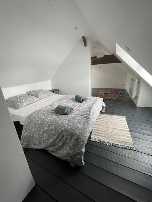 Joli Loft Apartment Ploermel Exterior photo